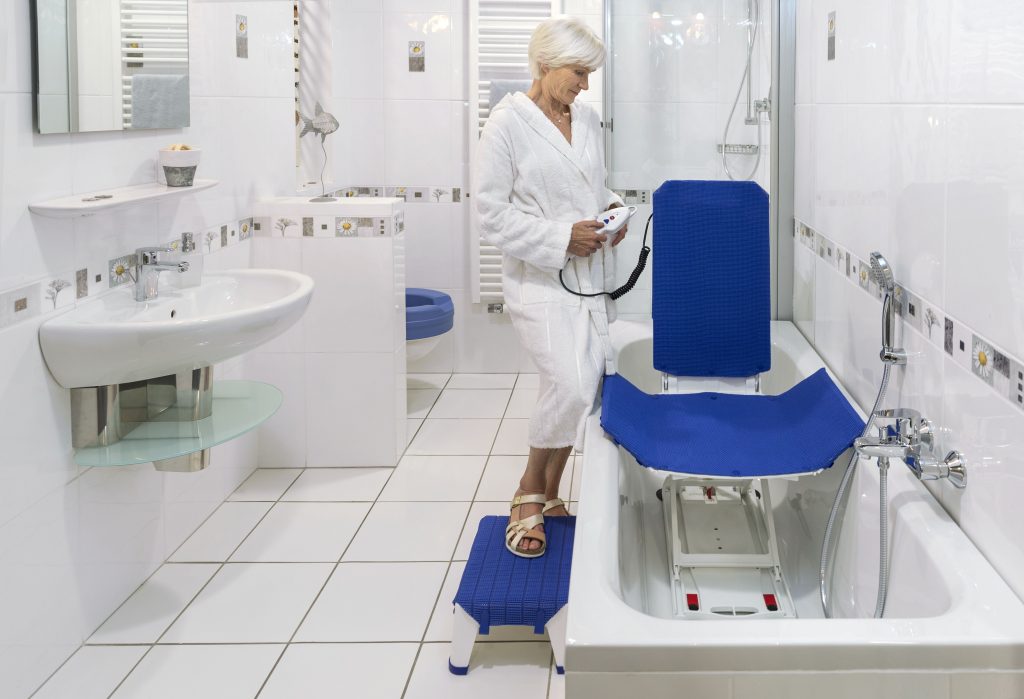 Moeras kom tot rust in de tussentijd Hulpmiddelen in het dagelijkse leven: de badkamer